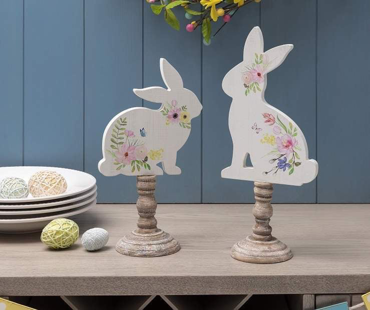 Pair of Wooden Bunny Decor Pieces